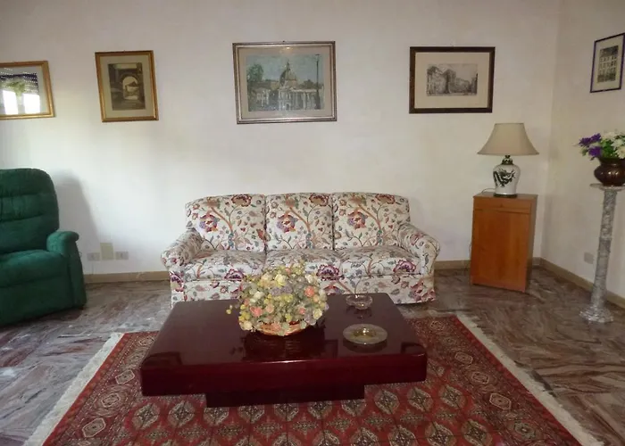 Hébergement de vacances Gianicolo Residenza Carini *
